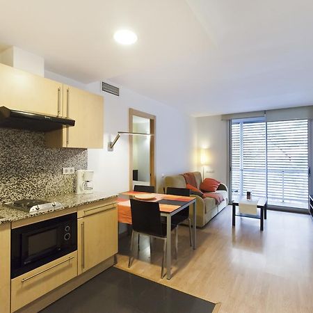 Apartaments Travessera-Parc Gueell Barcelona Zewnętrze zdjęcie