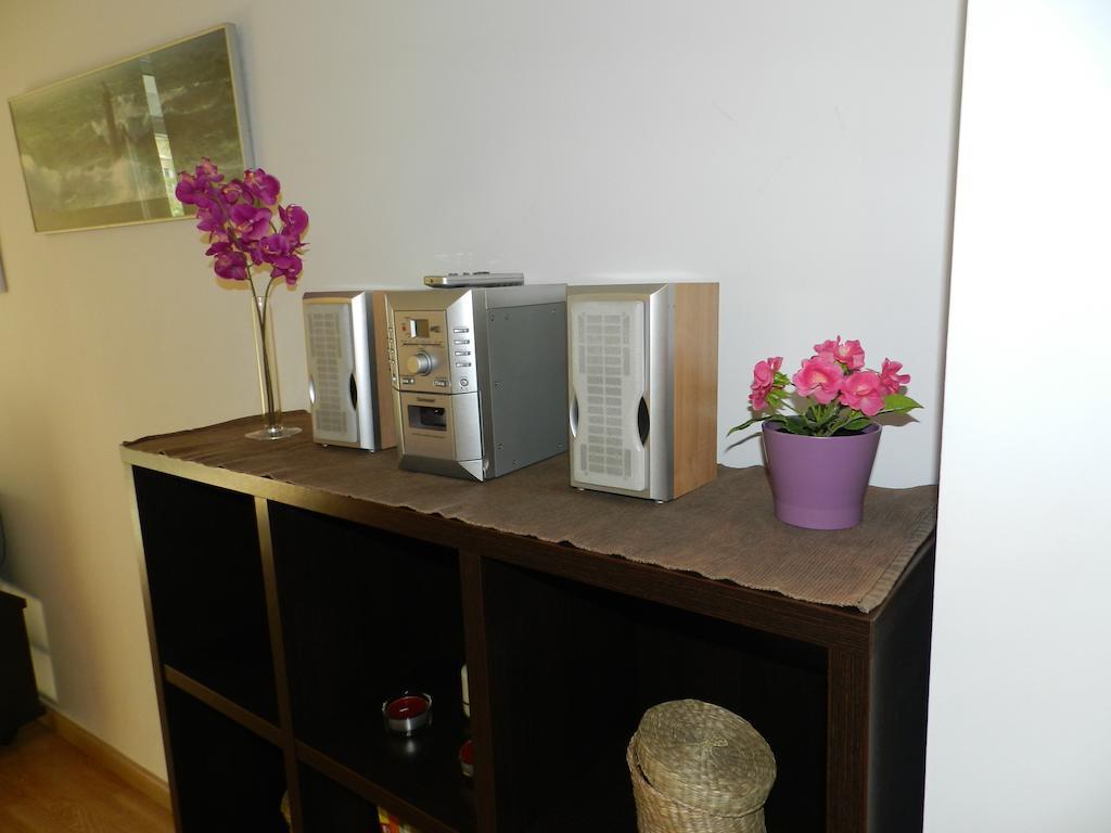 Apartaments Travessera-Parc Gueell Barcelona Zewnętrze zdjęcie